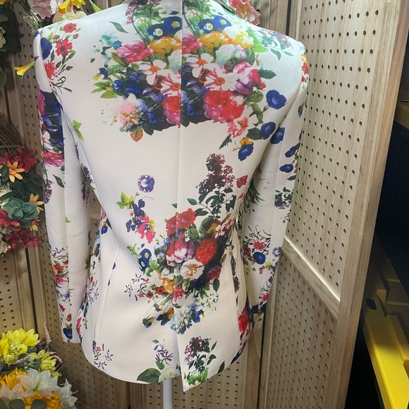 Floral Women's Blazer - Picture 5 of 10